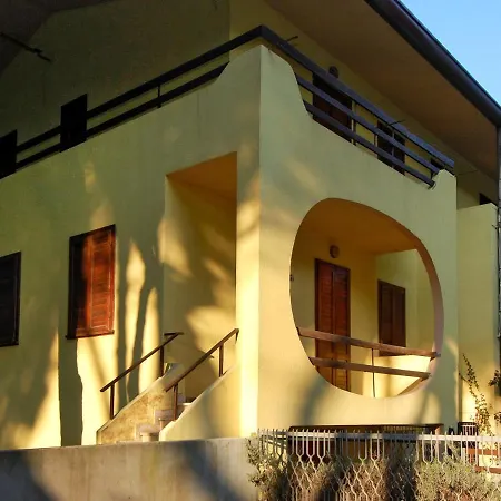Locazione Turistica Villa Fiorella Розолина-Маре